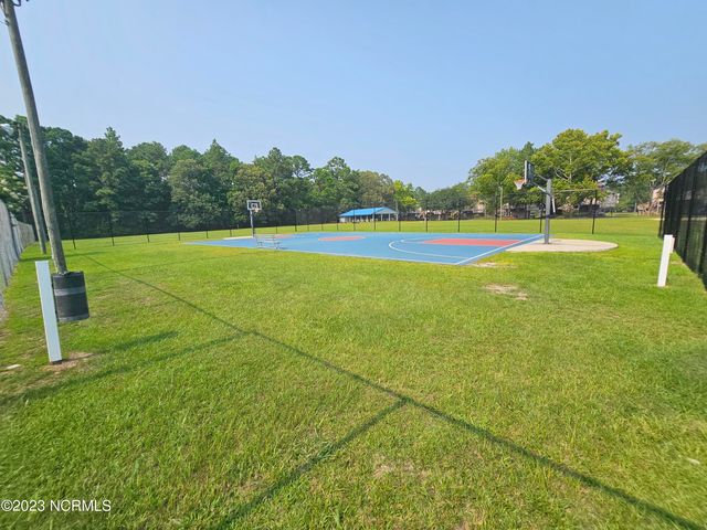2056 Royal Pines Drive, New Bern, NC 28560