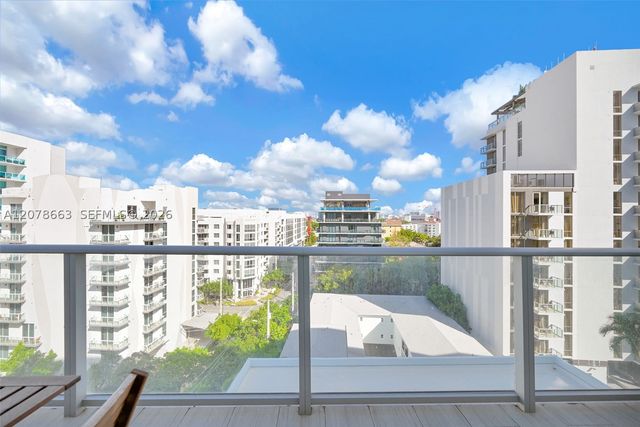 1600 SW 1st Ave 802, Miami, FL 33129