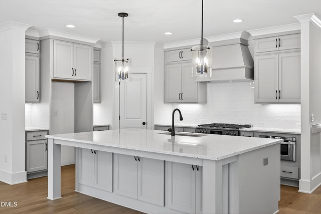 1625 N Main Street, Holly Springs, NC 27540