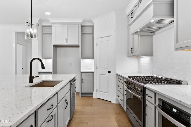 1625 N Main Street, Holly Springs, NC 27540