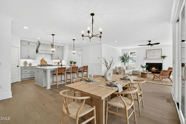 1625 N Main Street, Holly Springs, NC 27540