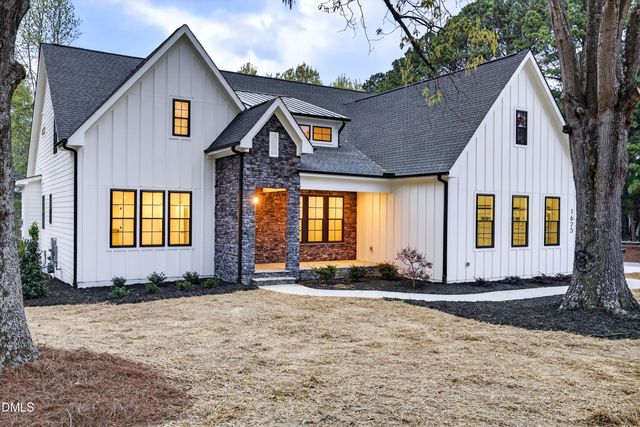 1625 N Main Street, Holly Springs, NC 27540