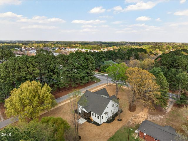 1625 N Main Street, Holly Springs, NC 27540