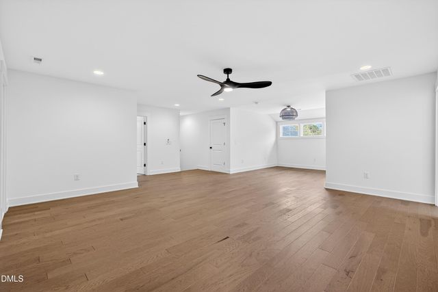 1625 N Main Street, Holly Springs, NC 27540