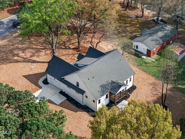 1625 N Main Street, Holly Springs, NC 27540