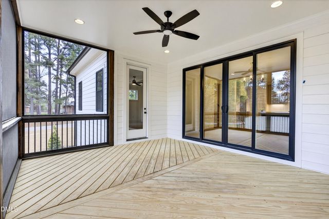 1625 N Main Street, Holly Springs, NC 27540