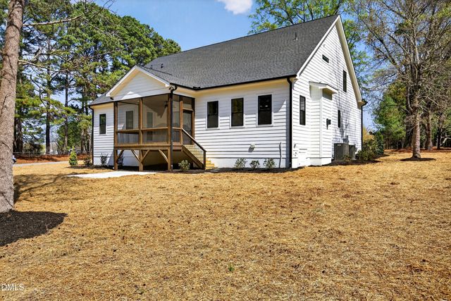 1625 N Main Street, Holly Springs, NC 27540