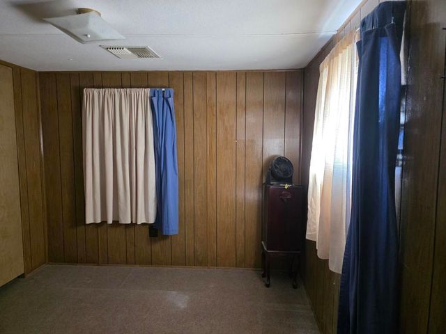 9554 Avenue E, Bombay Beach, CA 92257