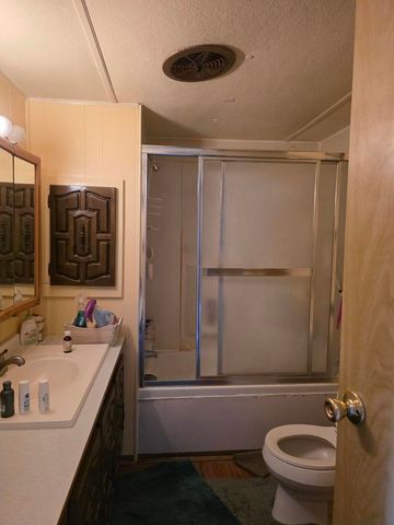 9554 Avenue E, Bombay Beach, CA 92257