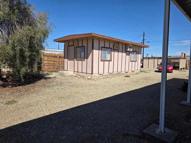9554 Avenue E, Bombay Beach, CA 92257