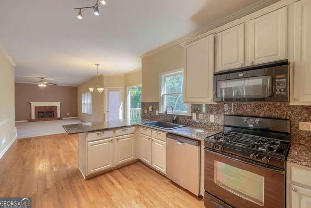 525 Sartain Court, Johns Creek, GA 30097