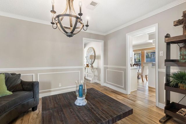 443 E Gaywood Drive, Houston, TX 77079