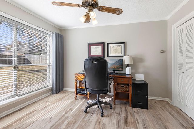 443 E Gaywood Drive, Houston, TX 77079