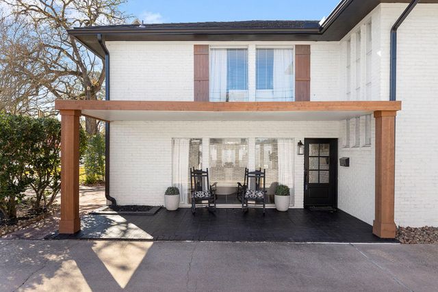 443 E Gaywood Drive, Houston, TX 77079