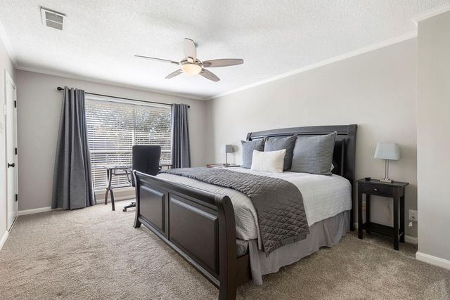 443 E Gaywood Drive, Houston, TX 77079