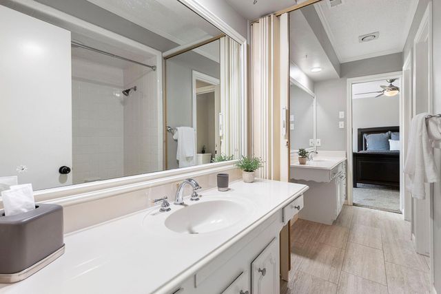 443 E Gaywood Drive, Houston, TX 77079