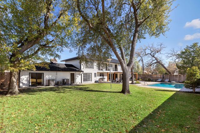 443 E Gaywood Drive, Houston, TX 77079