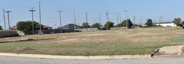 1914 Idalou Road, Lubbock, TX 79403