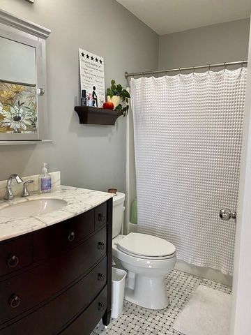 150 Orleans Street 305, Boston, MA 02128