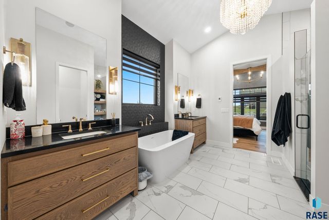 2100 N Marlowe Ave Avenue, Sioux Falls, SD 57110