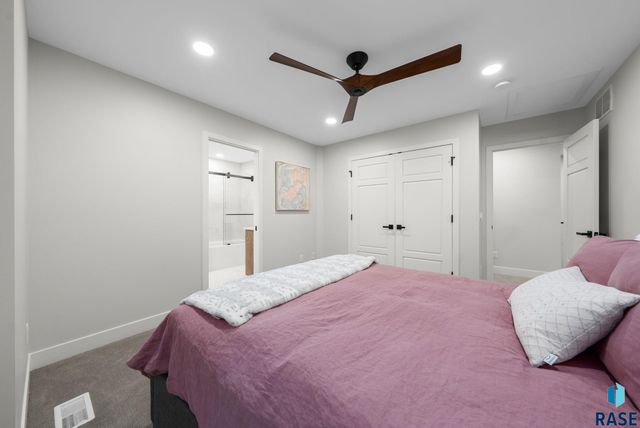 2100 N Marlowe Ave Avenue, Sioux Falls, SD 57110