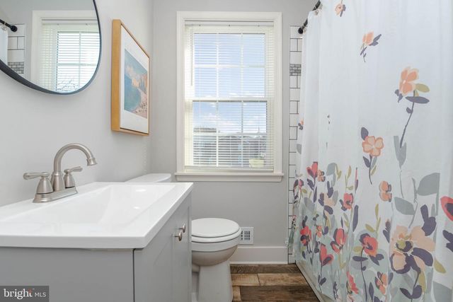 136 DUMBARTON RD, Baltimore, MD 21212