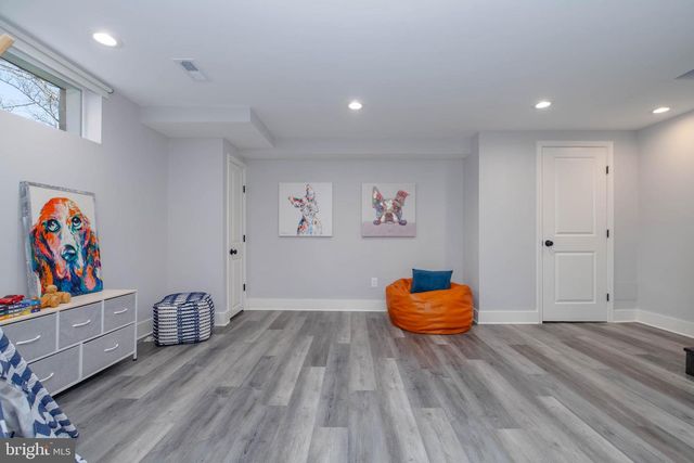 136 DUMBARTON RD, Baltimore, MD 21212