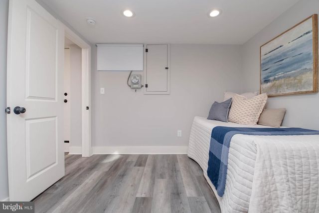 136 DUMBARTON RD, Baltimore, MD 21212