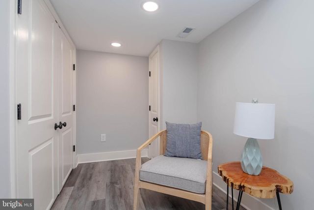 136 DUMBARTON RD, Baltimore, MD 21212