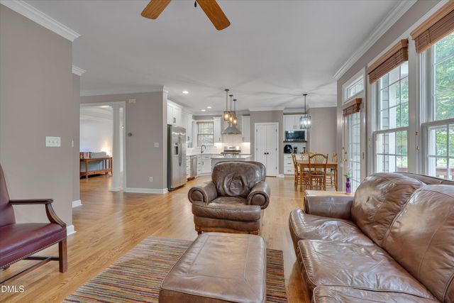 504 Manor Rdg Drive, Carrboro, NC 27510