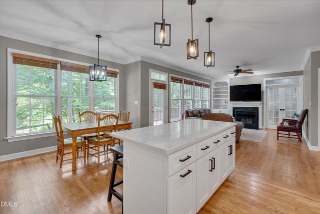504 Manor Rdg Drive, Carrboro, NC 27510