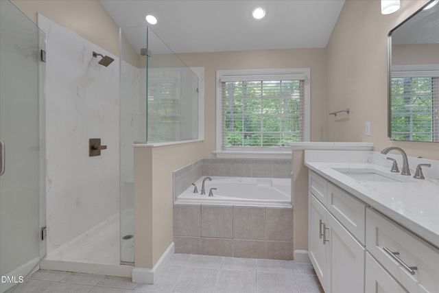 504 Manor Rdg Drive, Carrboro, NC 27510