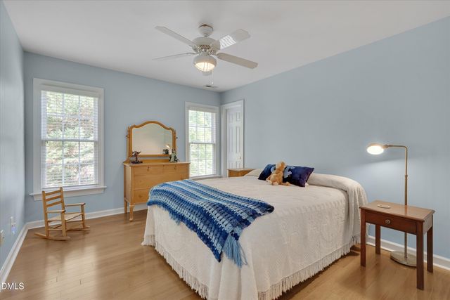 504 Manor Rdg Drive, Carrboro, NC 27510
