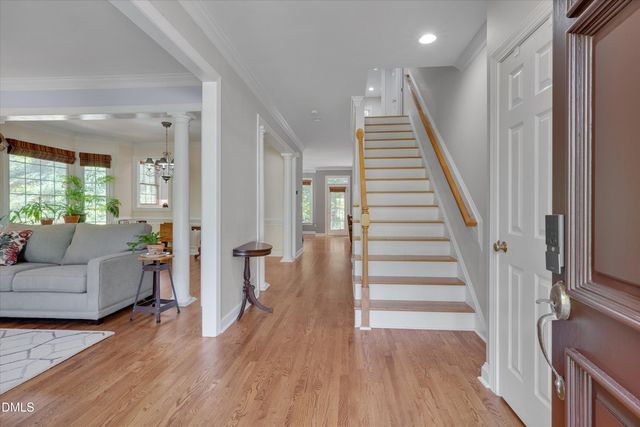 504 Manor Rdg Drive, Carrboro, NC 27510