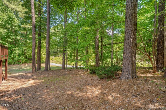 504 Manor Rdg Drive, Carrboro, NC 27510