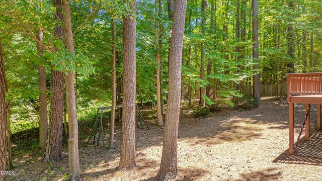 504 Manor Rdg Drive, Carrboro, NC 27510
