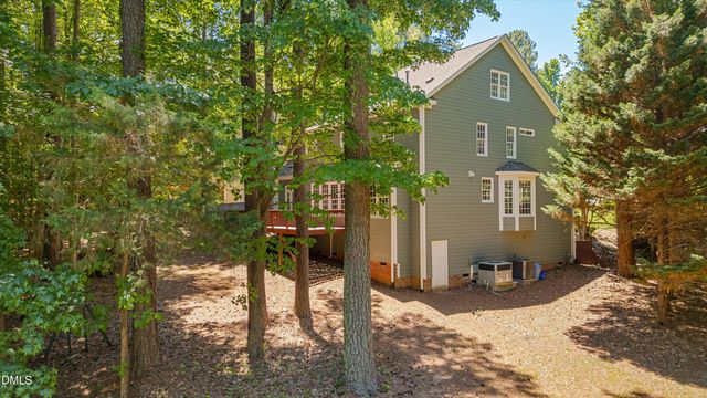 504 Manor Rdg Drive, Carrboro, NC 27510