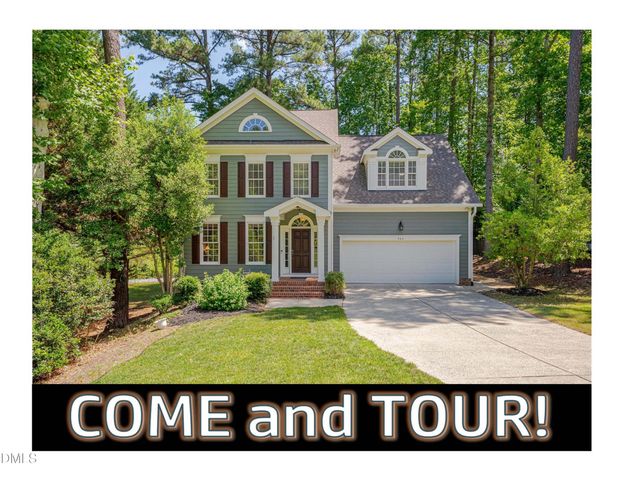 504 Manor Rdg Drive, Carrboro, NC 27510