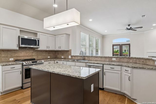 24934 CRESCENT TRCE, San Antonio, TX 78258