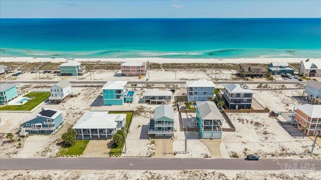 7555 White Sands Blvd, Navarre Beach, FL 32566