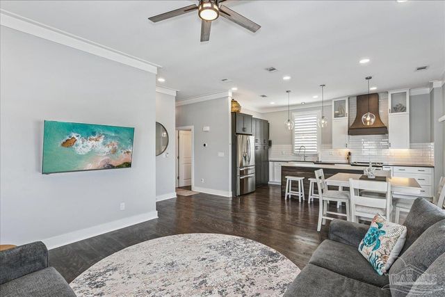 7555 White Sands Blvd, Navarre Beach, FL 32566