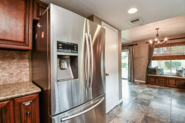 727 Red Rock Canyon Drive, Katy, TX 77450
