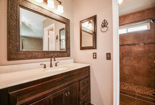727 Red Rock Canyon Drive, Katy, TX 77450