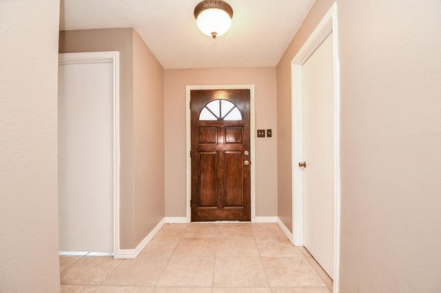 727 Red Rock Canyon Drive, Katy, TX 77450