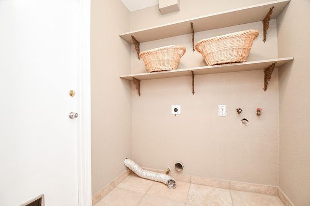 727 Red Rock Canyon Drive, Katy, TX 77450