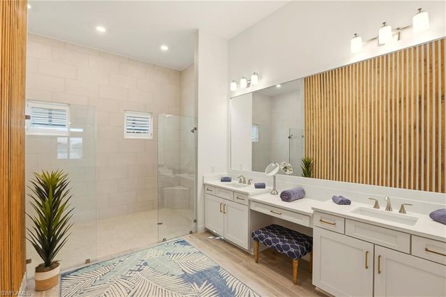 11420 Canal Grande DR, Fort Myers, FL 33913