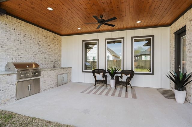 1968 Arcadia Bluffs Drive, College Station, TX 77845