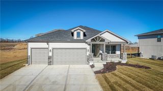 6024 Arapahoe Street, Shawnee, KS 66226