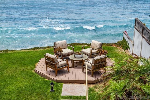 538 Fourth St, Encinitas, CA 92024