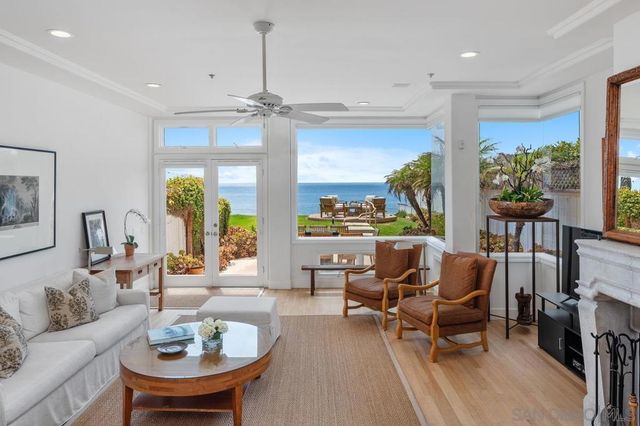 538 Fourth St, Encinitas, CA 92024